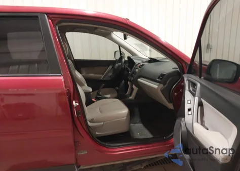 2014 Subaru Forester 2.5I z USA, uszkodzony, nr VIN JF2SJAAC1EG435629